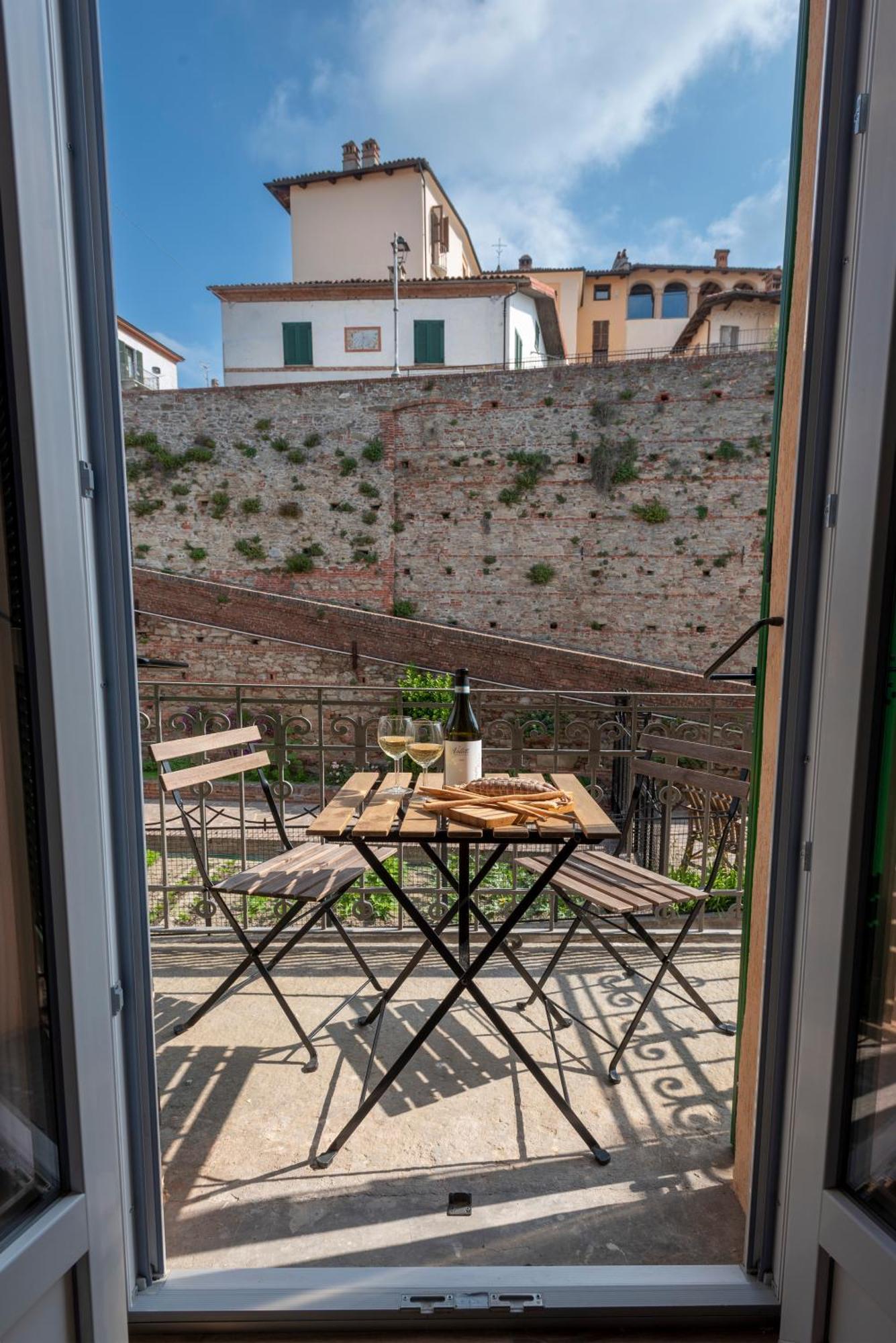Casa Bordesini Villa La Morra Exterior photo